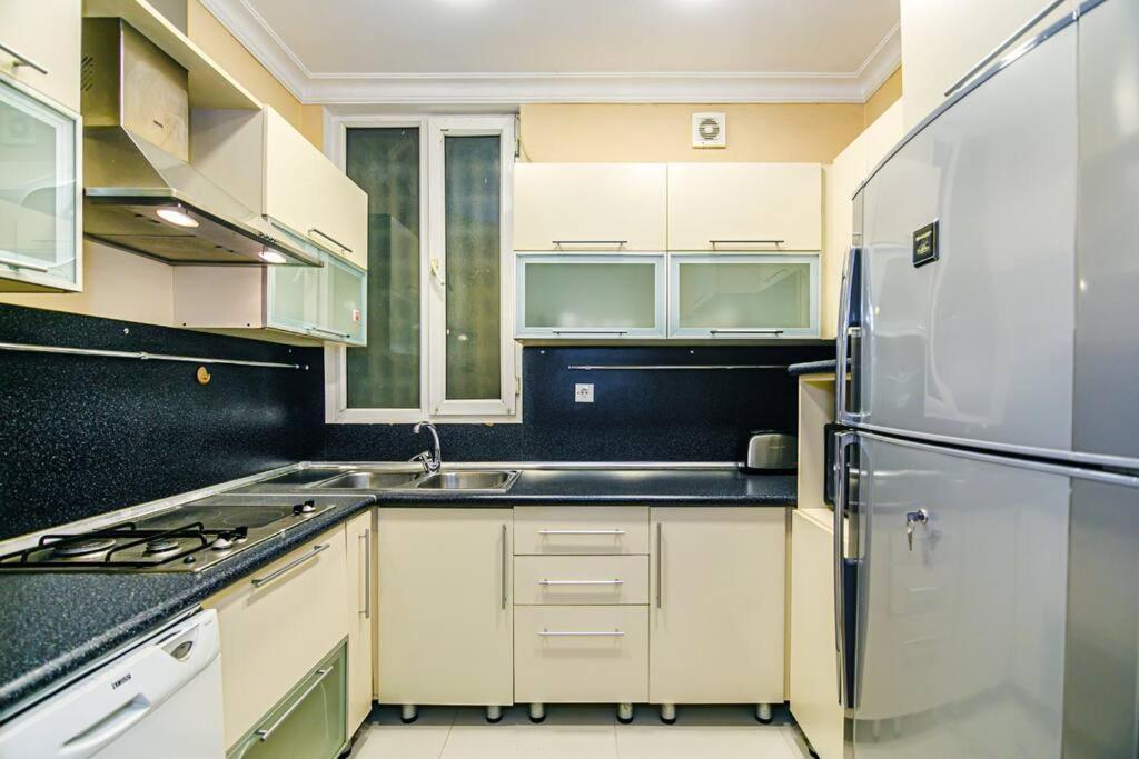 Apartment Azneft Meydani Baku Exterior foto